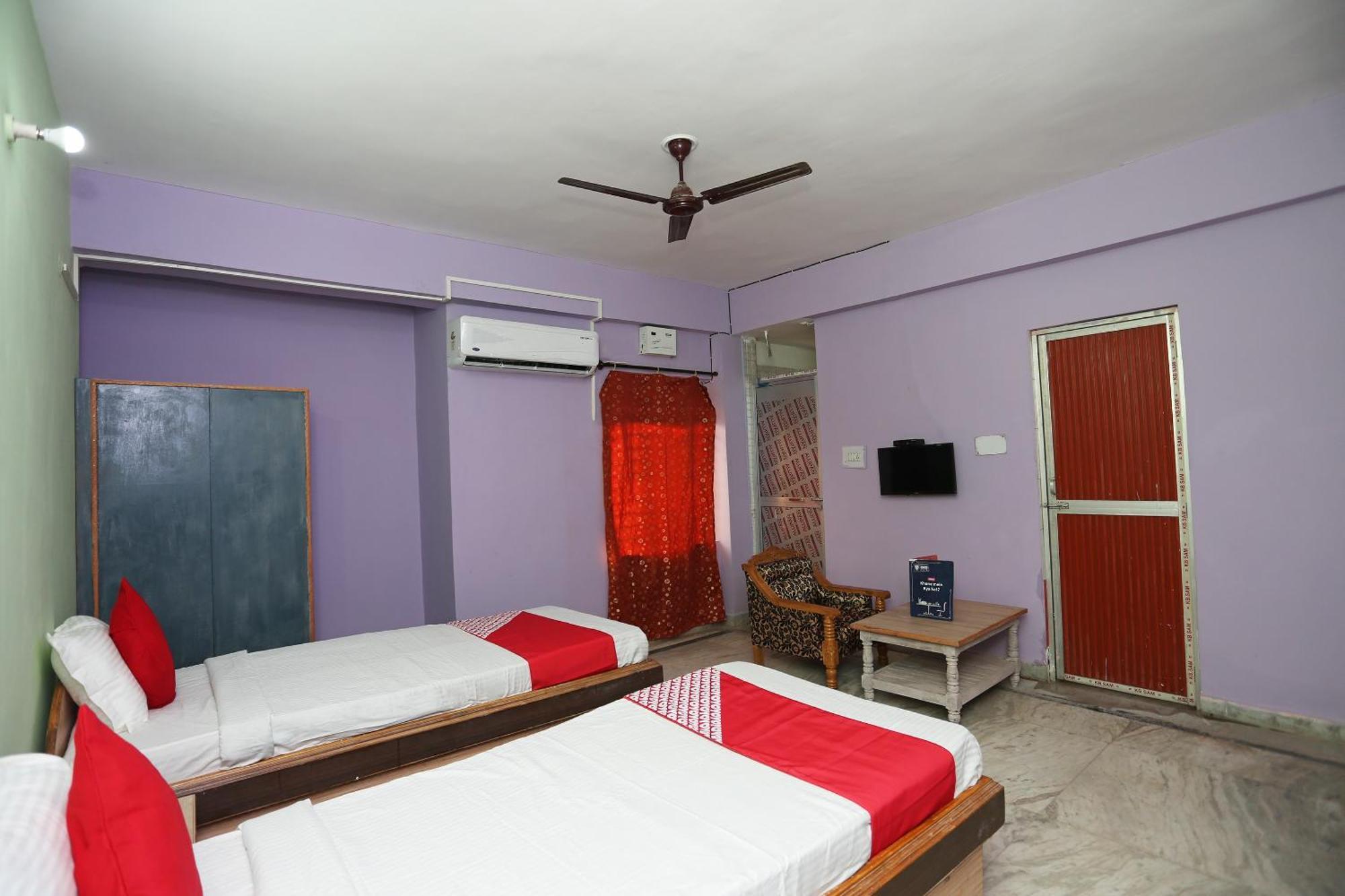 โอโย 19971 โฮเต็ล นิว อุระวศี Hotel Hajipur ภายนอก รูปภาพ